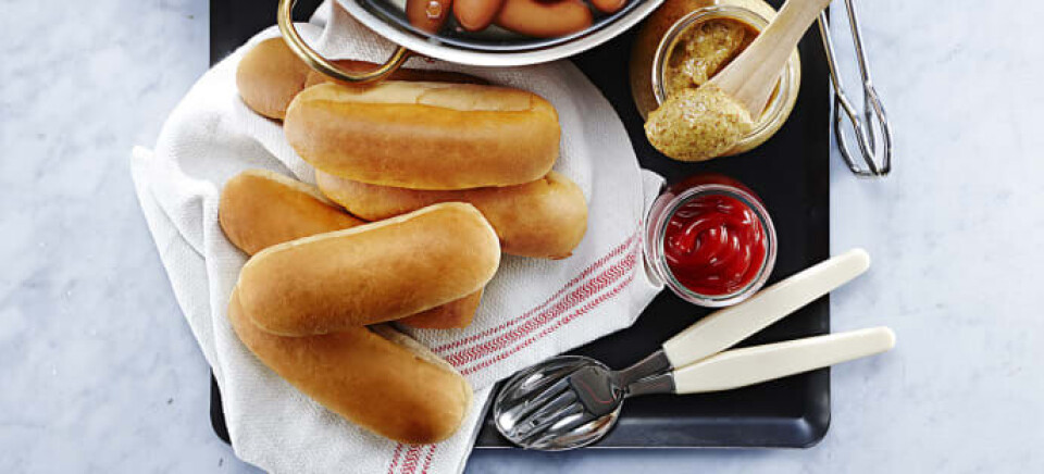 Høvding går tilbake til det klassiske sidekutten på pølsebrødene.