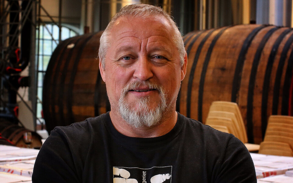 Haandbryggeriet i Drammen, her ved daglig leder Egil Hilde, gikk fra et dramatisk omsetningsfall i mars til en omsetning på linje med fjoråret i april.