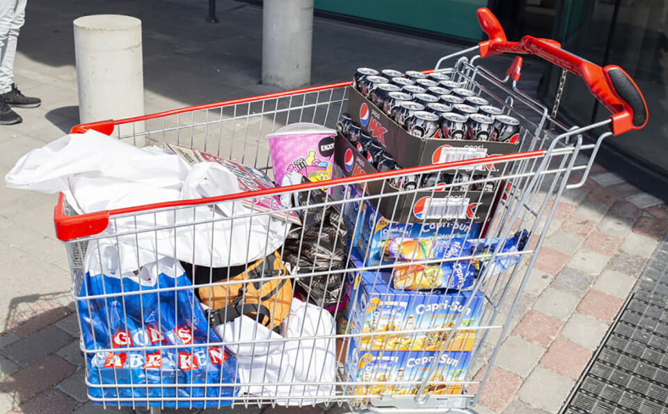 Hvor mye – og hva – handler for i Sverige? I sommer starter utviklingen av det nye grensehandelsbarometeret. Foto: Annika Byrde, NTB