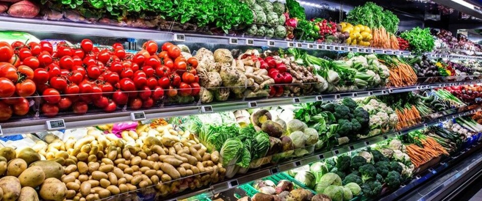 Meny: Fra plast- til papirpose i frukta