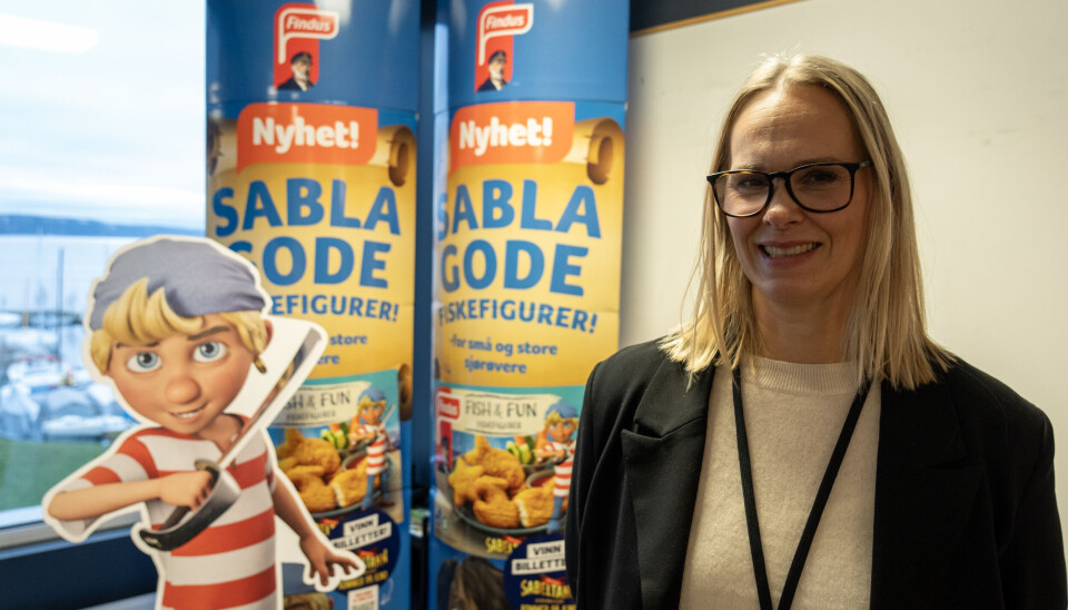 Kategorisjef Kristina Sæveraas i Findus foran nysatsingen Fish & fun fiskefigurer, som ble lansert i uke 38 med Kaptein Sabeltann i sentral rolle. Kategorisjef Kristina Sæveraas i Findus foran nysatsingen Fish & fun fiskefigurer, som ble lansert i uke 38 med Kaptein Sabeltann i sentral rolle.