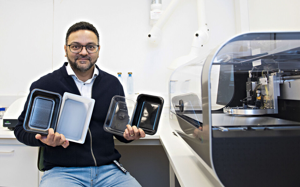Den talentfulle Nofima-forskeren Jawad Sarfraz jobber med å utvikle mer bærekraftig matemballasje.