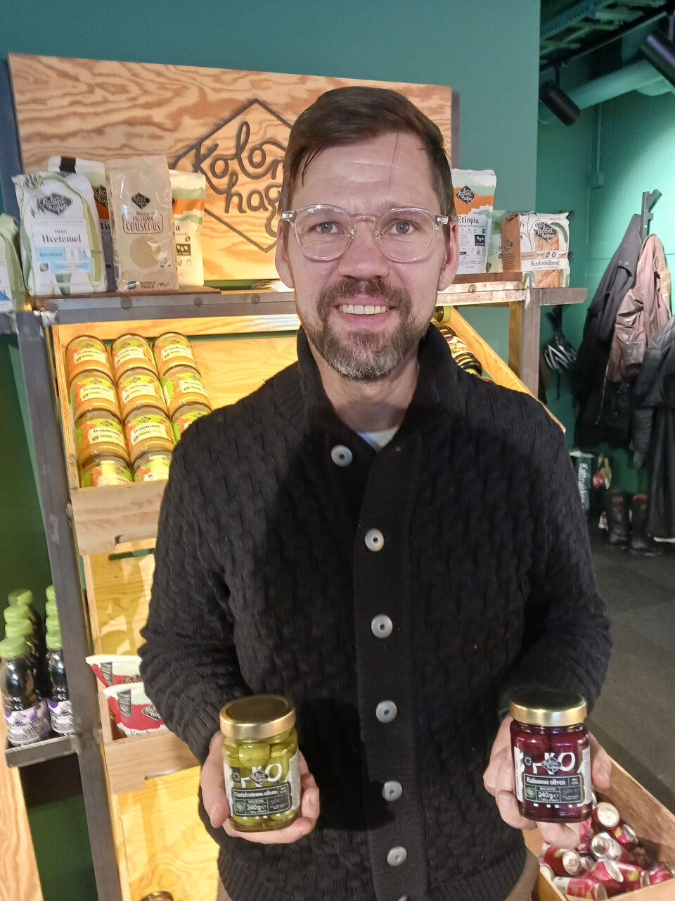 Innovasjonsdirektør Arnt Ove Dalebø Englund i Kolonihagen konstaterer at kundene fortsetter å handle produktene deres selv i dyrtiden.