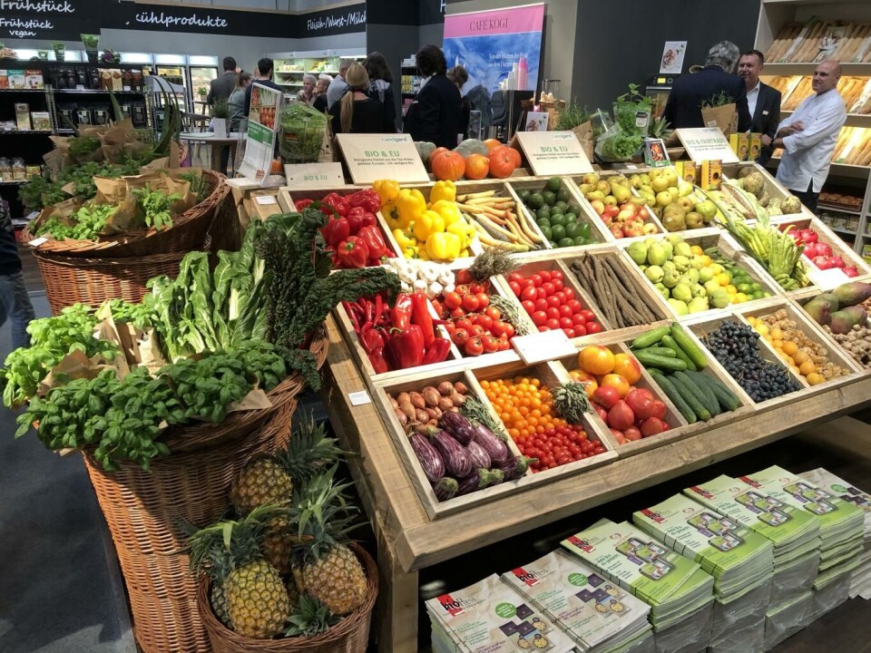 Partienes programkomiteer har fått klare krav fra Økologisk Norge.