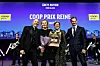 Konferansier Harald Rønneberg, butikksjef Cathrine Cecilie Johnsen ved Coop Prix Reine, kjededirektør Aud Lundstad i Coop Prix, Coop Marked og Matkroken og assisterende kjedesjef Preben Warncke-Wang i Coop Prix, Coop Marked og Matkroken.
