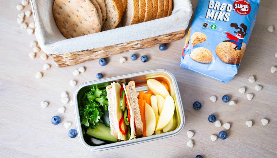 Superhelt-brødet var i 2023 Rema 1000 sitt mest solgte grovbrød, og stod for så mye som 10 prosent av brødsalget. Superhelt-brødet var i 2023 Rema 1000 sitt mest solgte grovbrød, og stod for så mye som 10 prosent av brødsalget.