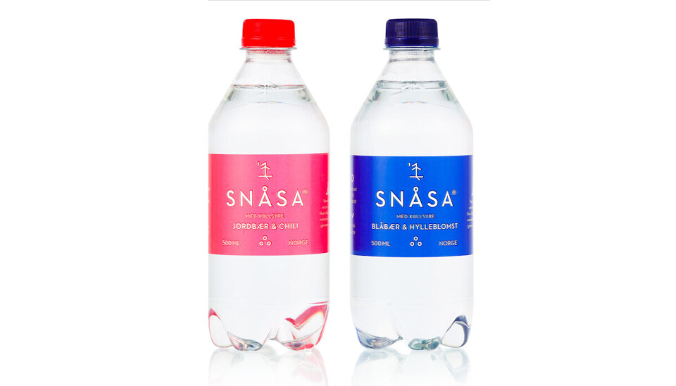 Snåsavann lanserer to nye smaker: Snåsa Blåbær & hylleblomst og Snåsa Jordbær & chili. Snåsavann lanserer to nye smaker: Snåsa Blåbær & hylleblomst og Snåsa Jordbær & chili.