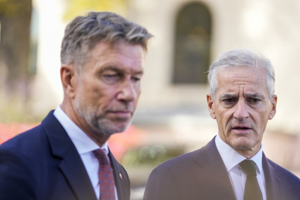 Strømstøtte til næringslivet er klar: – Situasjonen er ekstraordinær, sier Støre