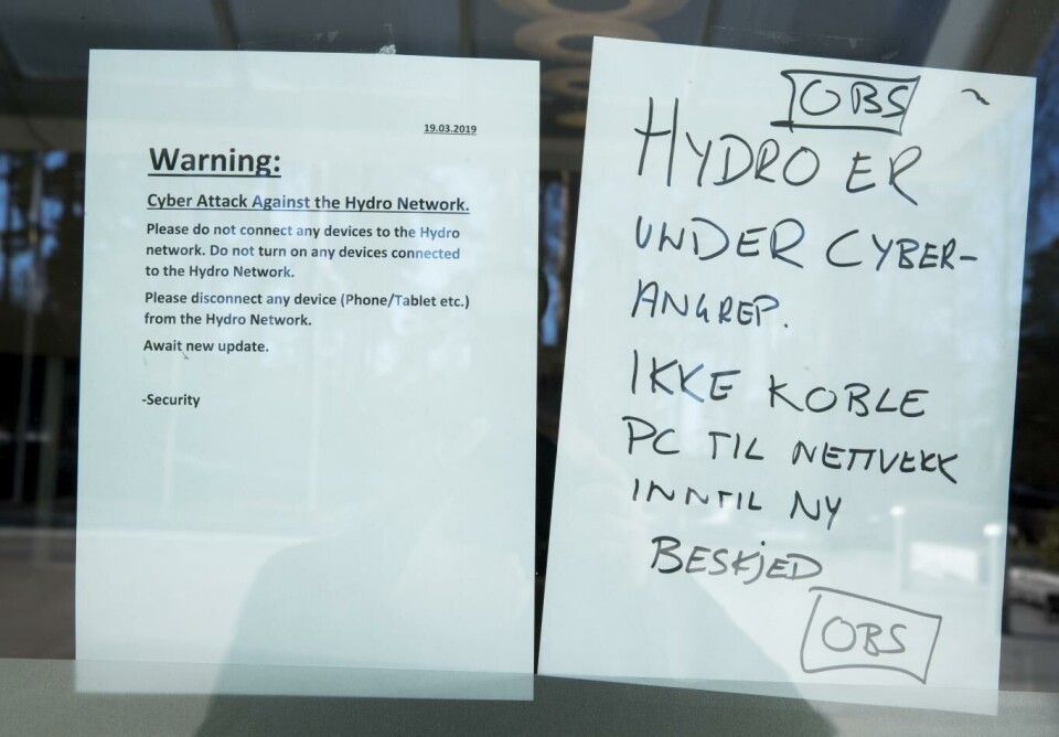 Norsk Hydro varslet 19. mars alle sine ansatte om ikke å slå på PC-en sin siden selskapet var rammet av et dataangrep. Arkivfoto: Terje Pedersen, NTB scanpix