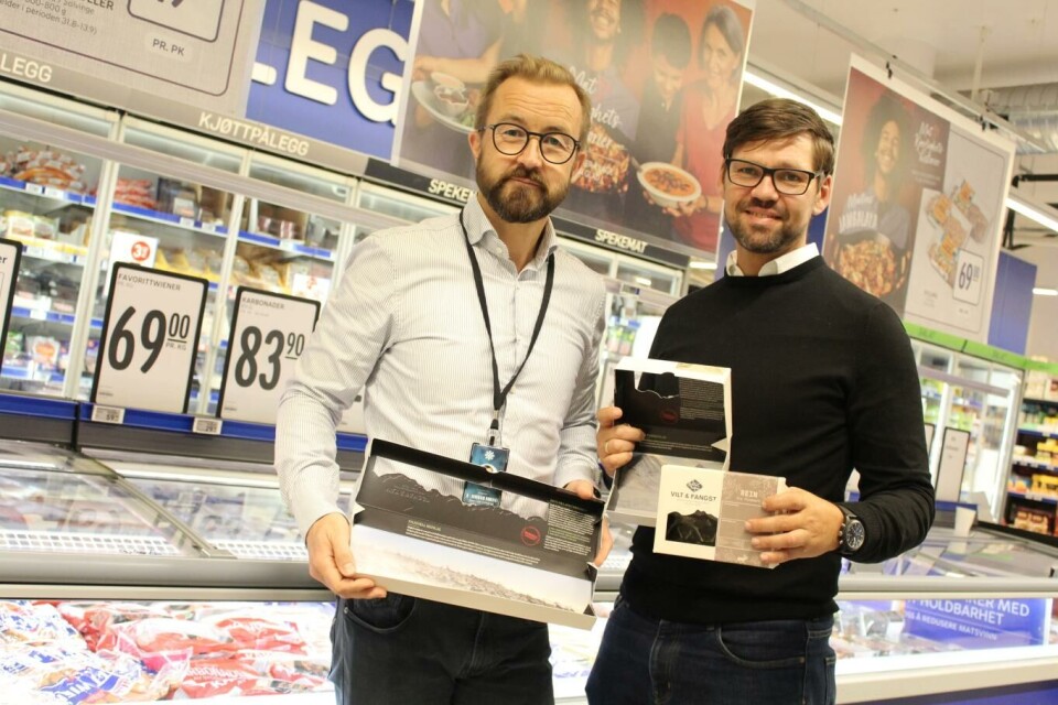 Kategorisjef Trond Morten Helgesen i Rema 1000 og innovasjonsdirektør Arnt Ove Dalebø Englund i Kolonihagen tror salget av den nye serien «Kolonihagen Vilt & Fangst» vil bli bra.