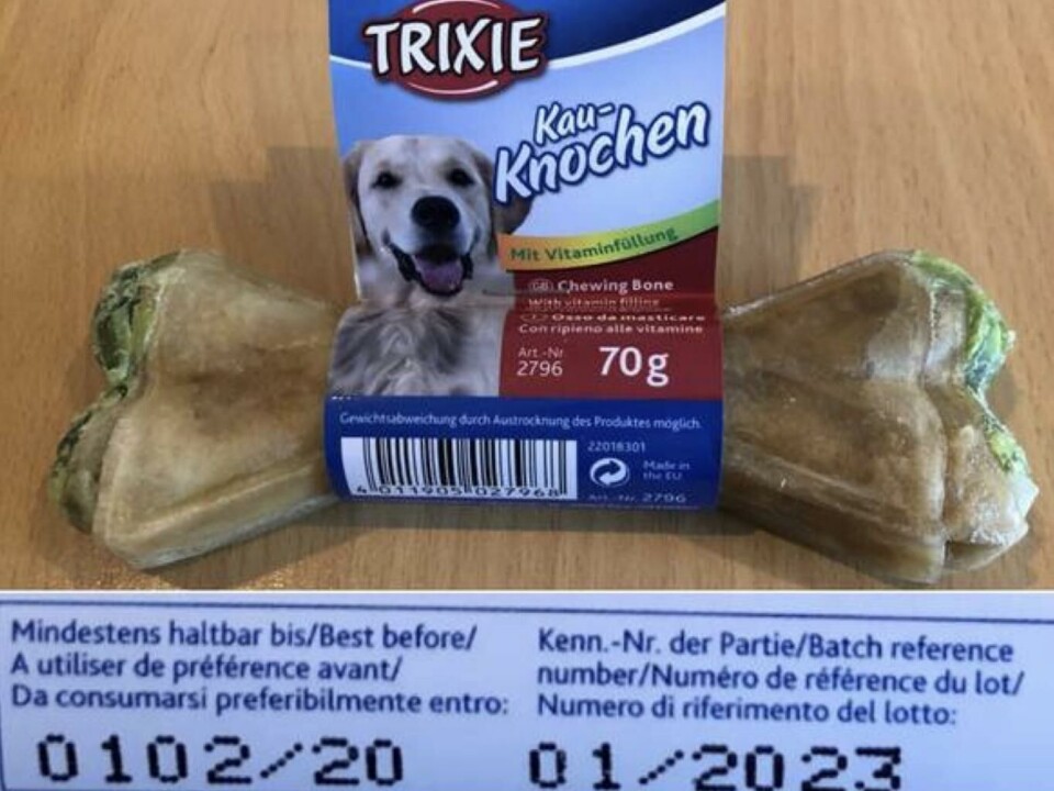 Det er påvist salmonella Infantis i tyggebein av denne typen med batchnr. 0102/20 og best før dato 01/2023. Kunder som har kjøpt produkter fra aktuell batch, bes returnerer dette til butikken hvor produktet er kjøpt.Foto: Febo Norge AS, NTB