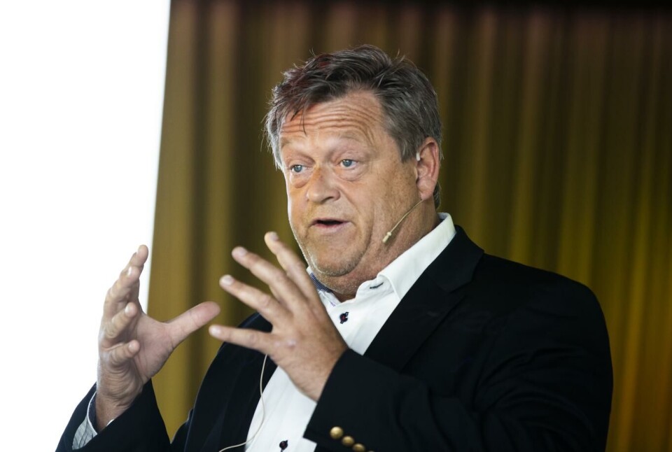 Fiskeri- og sjømatminister Harald Tom Nesvik (Frp) er åpen for å endre regelverket for å få bukt med ulovlig omsetning av kongekrabbe. Arkivfoto: Berit Roald, NTB scanpix