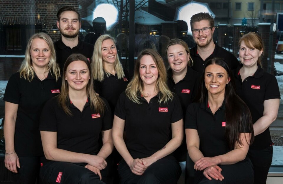 Årets talenter: Bak, fra venstre: Alf Harald Brøndbo og Glenn-Andre Hallerud. Midten, f.v. Ida Jodine Haraldseid, Siw-Veronica Wolden, Christine Brattli Molund og Jeanette Skoland. Foran, f.v. Ida Brovig, Renathe Baardsen og Victoria Wikestad Nilsen. Hedda Emilie Lund var ikke til stede da bilde ble tatt. Foto: Johnny Syversen