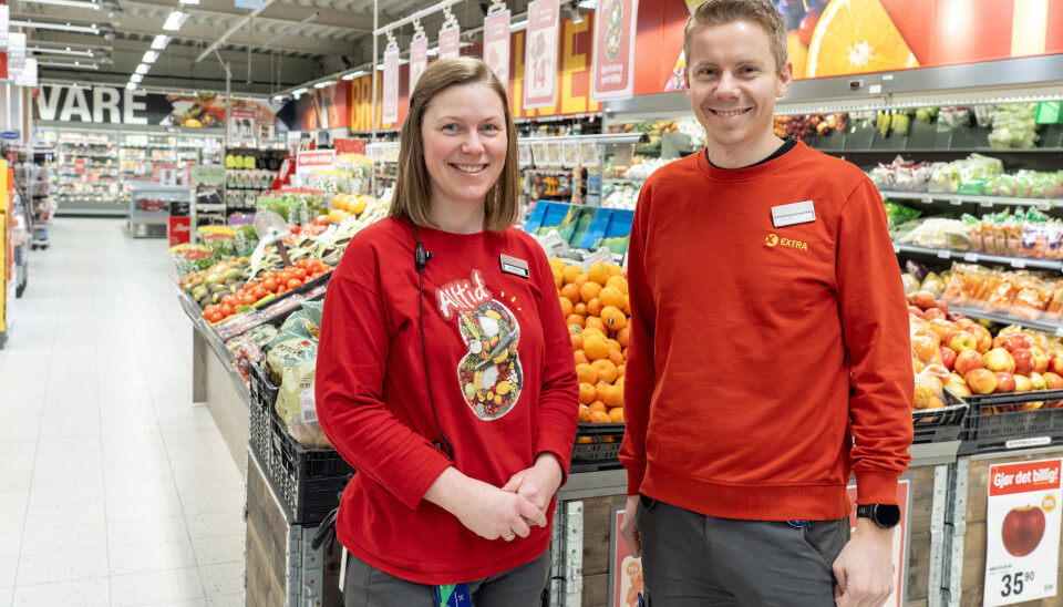 Assisterende butikksjef Annika Sveen og butikksjef Erik Kristiansen i Extra Lørenfallet har klatret opp til 12. plass i kundetilfredshet blant Coops rundt 577 Extra-butikker. Assisterende butikksjef Annika Sveen og butikksjef Erik Kristiansen i Extra Lørenfallet har klatret opp til 12. plass i kundetilfredshet blant Coops rundt 577 Extra-butikker.