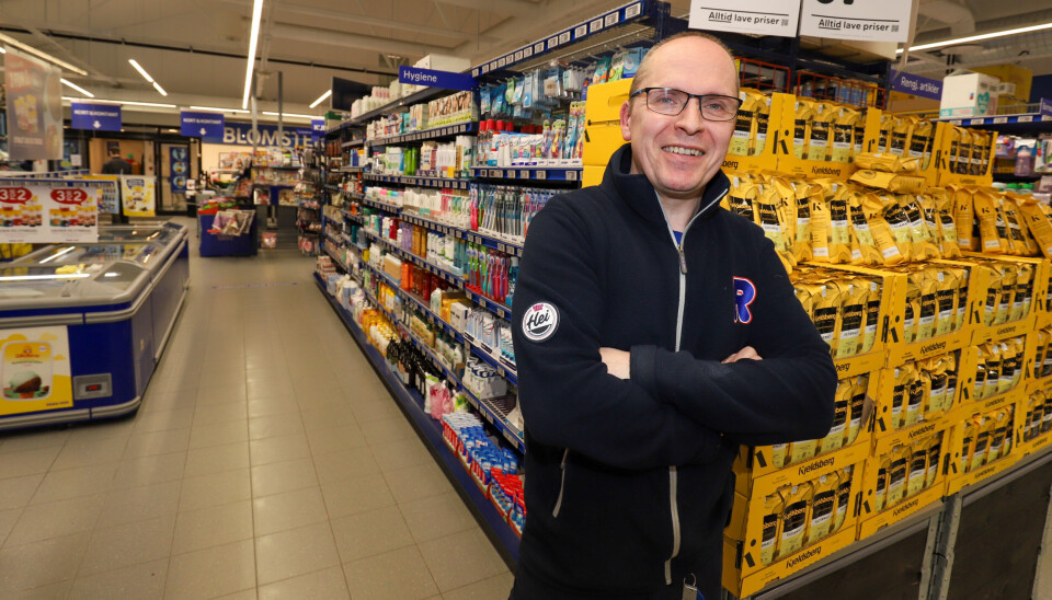 RENT: Rema-kjøpmann Tord Holberg mener godt renhold er helt avgjørende for å gi kundene en god butikkopplevelse. RENT: Rema-kjøpmann Tord Holberg mener godt renhold er helt avgjørende for å gi kundene en god butikkopplevelse.