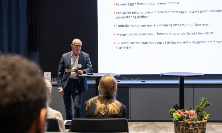 De som spiser lite frukt og grønt synes de spiser nok