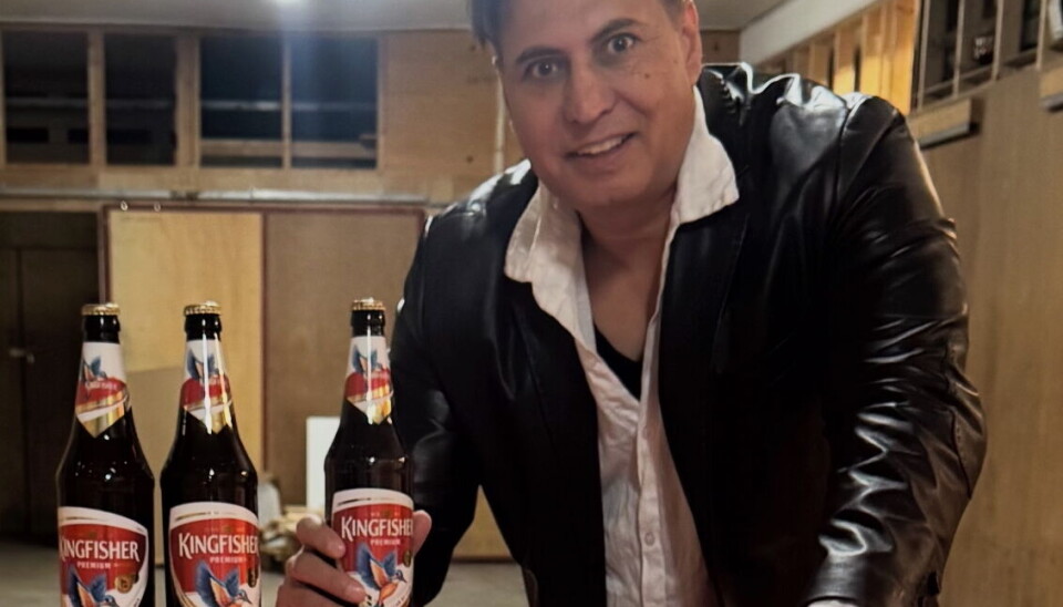 Totalleverandør: Med agentur for Kingfisher er Garisober Gill i Chakra Norway blitt ledende leverandør av indisk øl i Norge, og satser på å komme tyngre inn i dagligvare.