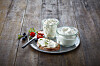 Produkter som cottage cheese, kefir og yoghurt naturell har gått fra å være blant de minst trendy produktene i meierihylla til å bli store internasjonale mattrender. Nå viser nye tall at den samme utviklingen treffer Norge.