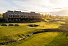 Lily Country Club ligger like ved E6 på Kløfta.